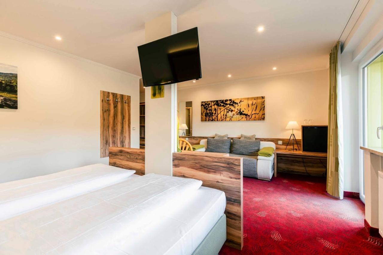 Landhotel Gruenwies -Bonsai-Wellness Garni (Adults Only) Lohberg Exterior photo