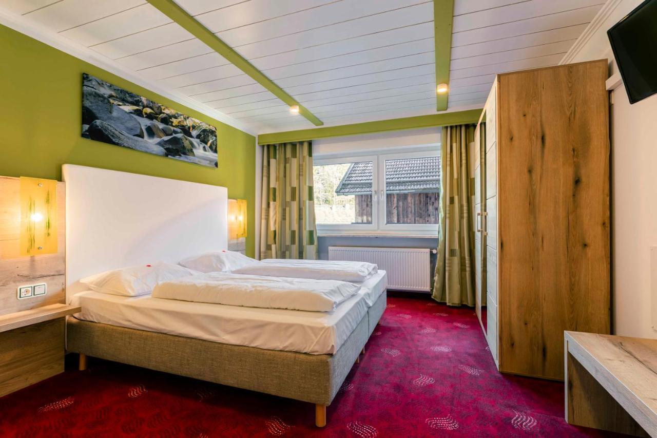 Landhotel Gruenwies -Bonsai-Wellness Garni (Adults Only) Lohberg Exterior photo