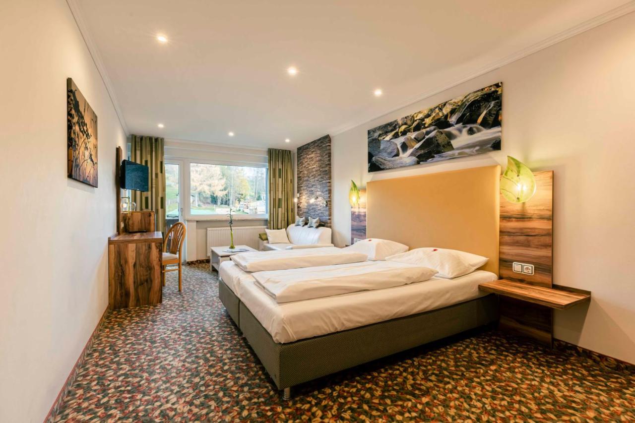 Landhotel Gruenwies -Bonsai-Wellness Garni (Adults Only) Lohberg Exterior photo